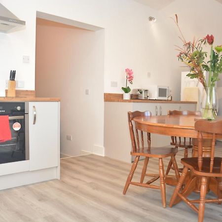 Apartment 4 Biddicks Court St Austell Exterior photo